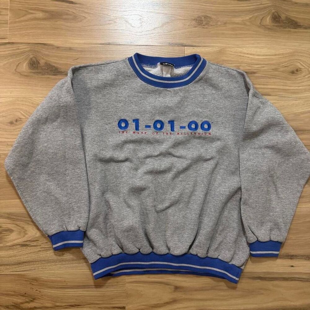Y2K 2000s 01-01-00 The Mark of the Millennium Rare Sweatshirt embroidered Large